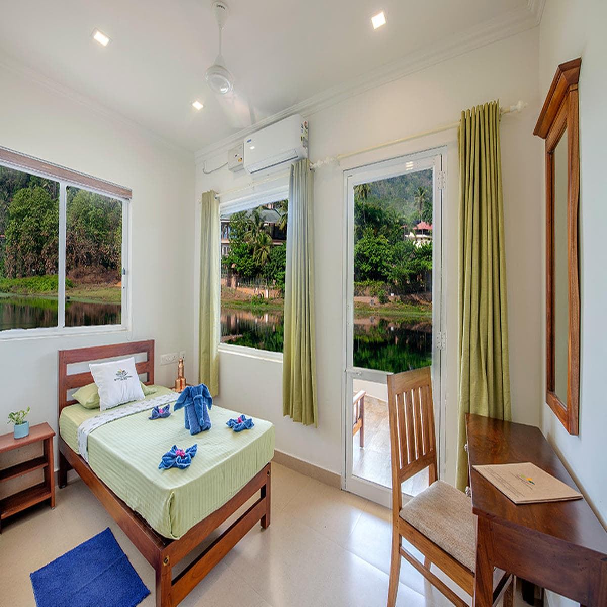 Standard AC Lake View Room